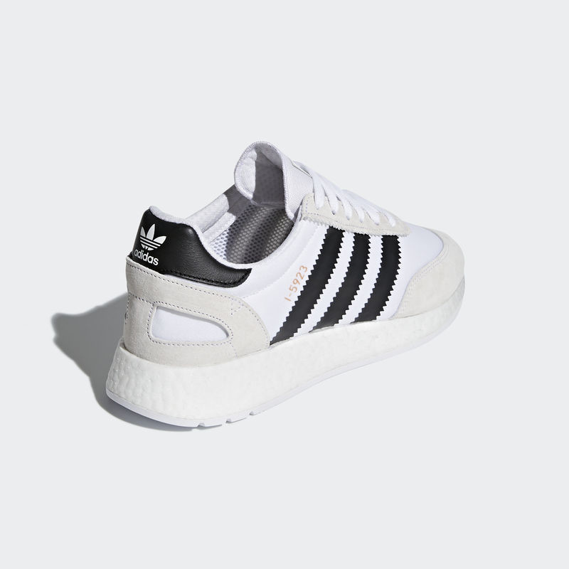 Adidas originals i-5923 iniki runner cq2489 best sale